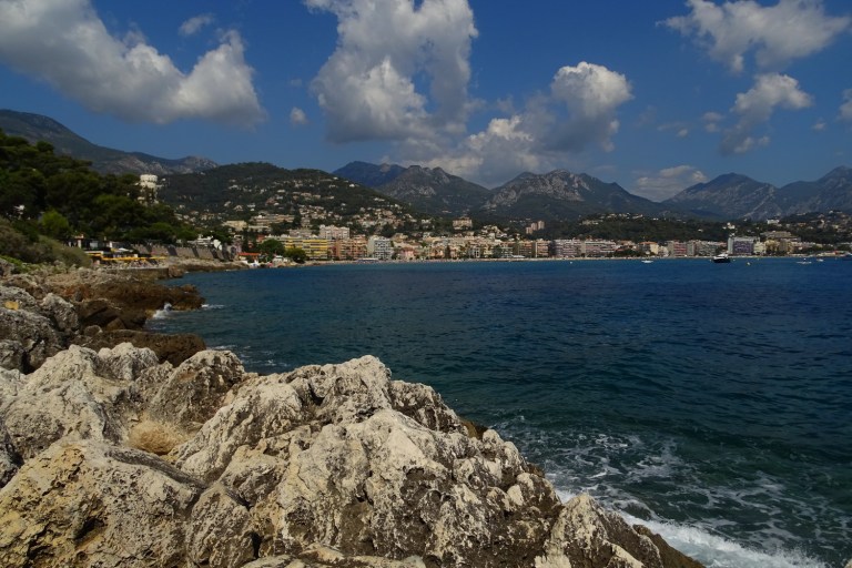 Nice stop for swimming [172933]